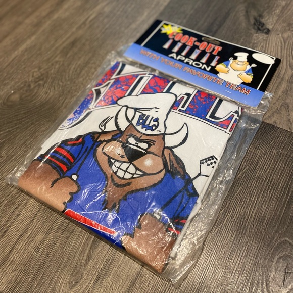 Vintage Buffalo Bills Cook-Out Animal Apron NEW